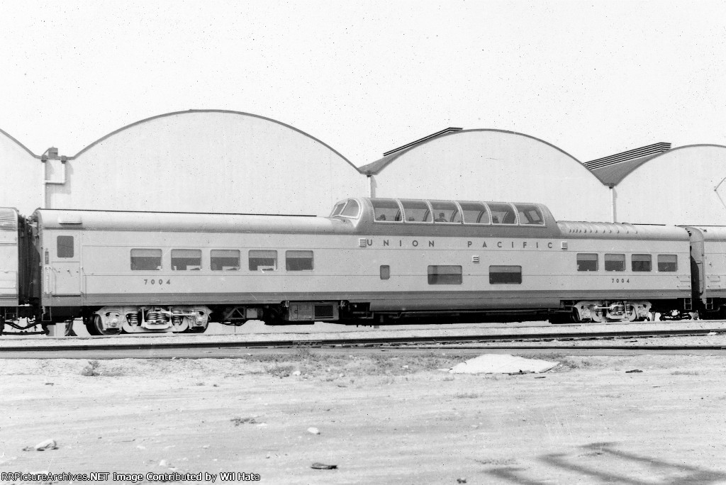 UP Dome Coach 7004